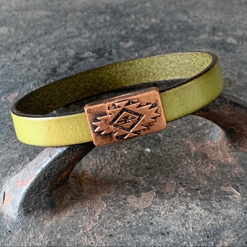 Leather Bracelet with Magnetic Clasp